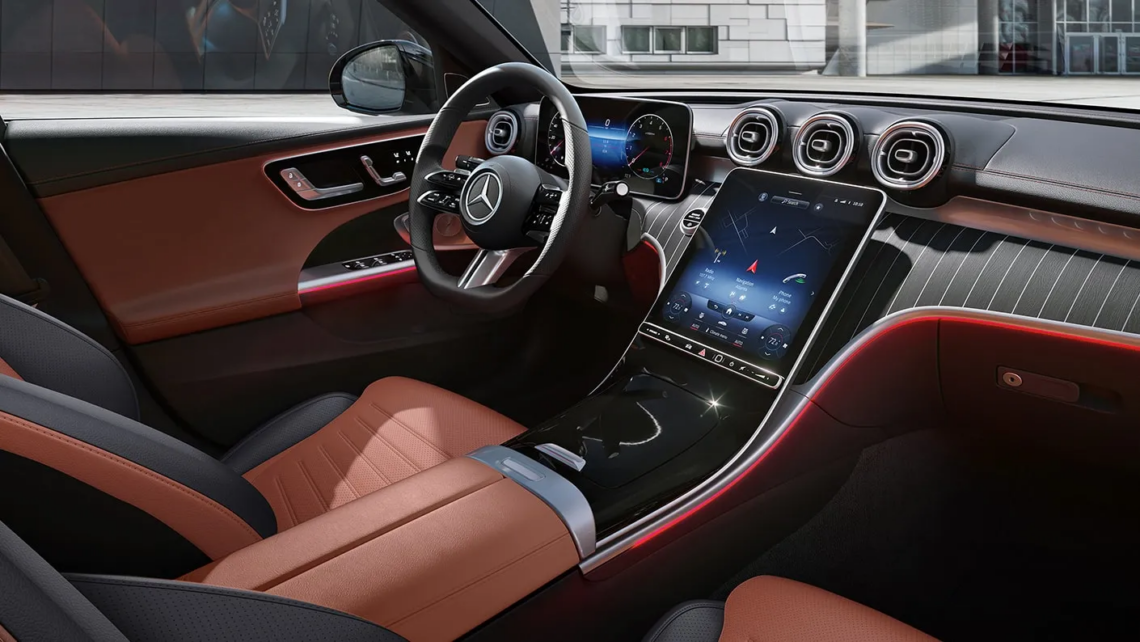 2025 Mercedes-Benz C-Class interior tech dashboard